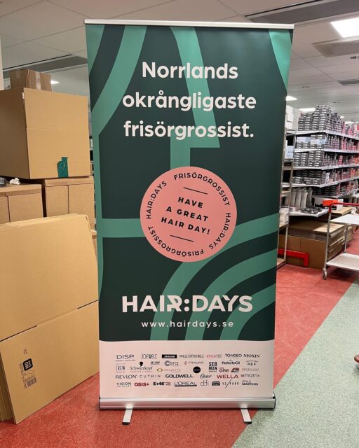 En snygg extra bred rollup till Hairdays som de kan använda vid olika event. #fontamedia #rollup #övik #örnsköldsvik #högakusten